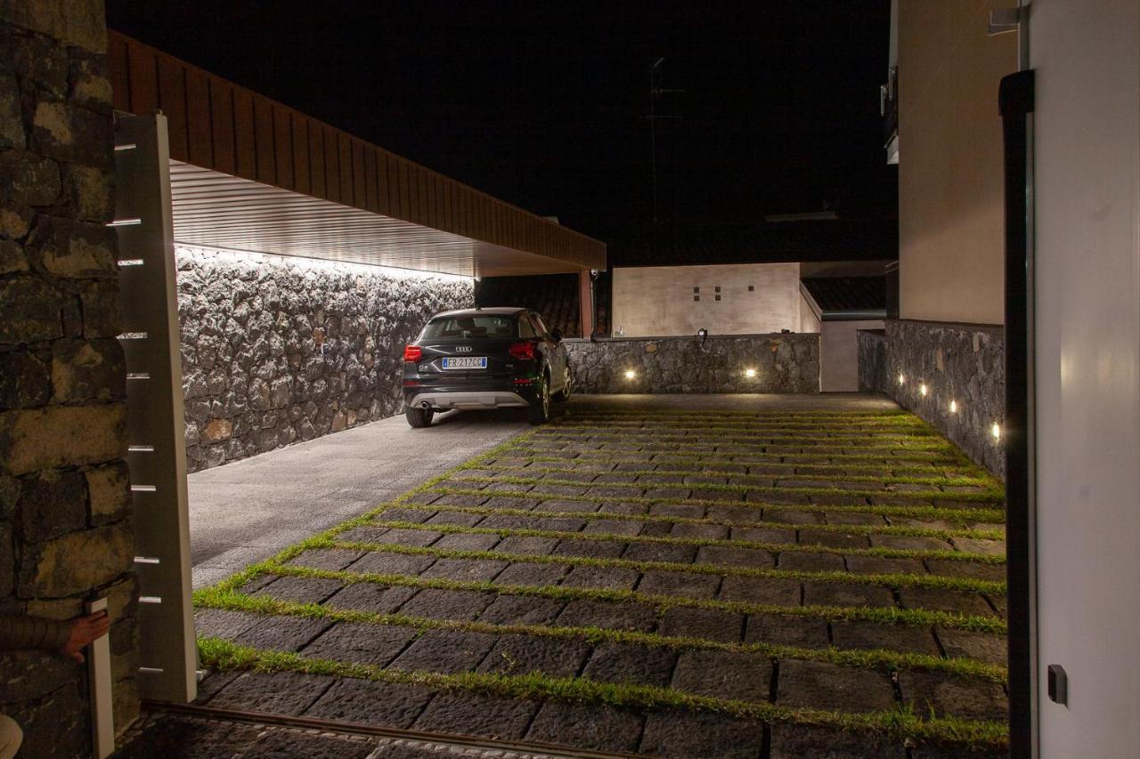 Mori Siciliani House Aparthotel Aci Castello Exterior foto